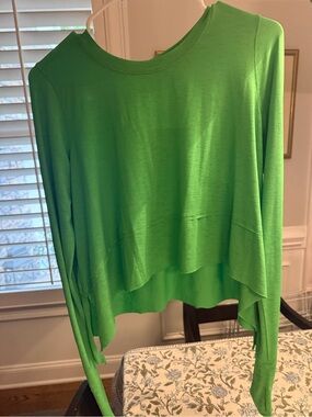 FP movement by Free People Green Women's Lightweight Long-Sleeve Top